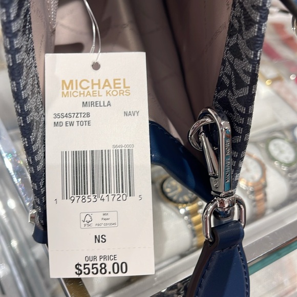 MICHAEL KORS Mirella Medium Ombré Logo EW Tote Shoulder Bag
Navy 
NWT - Picture 13 of 16